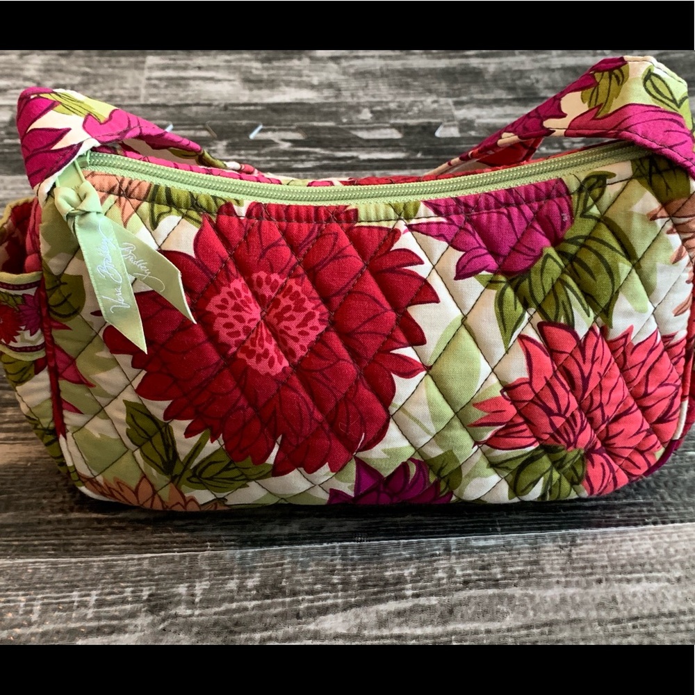 Vera Bradley like new small purse